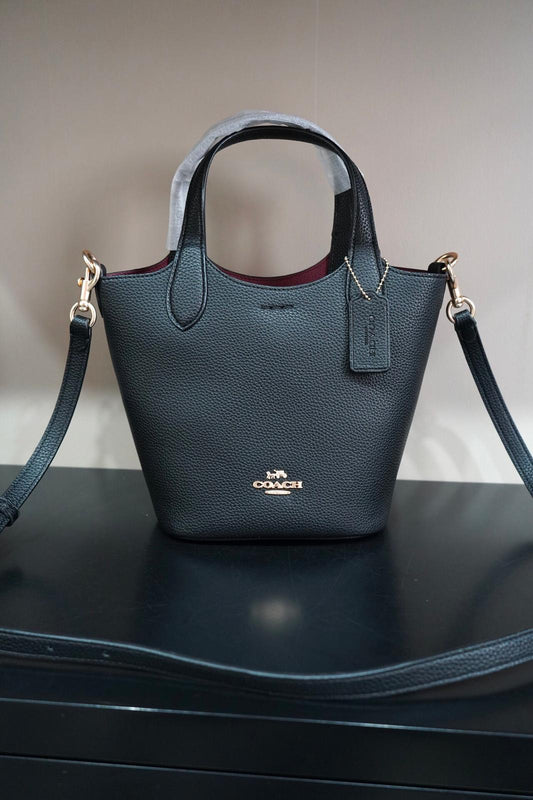 Coach (Hanna Bucket Bag)