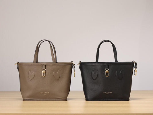 Louis Vuitton (Monogram Neverfull Insideout)